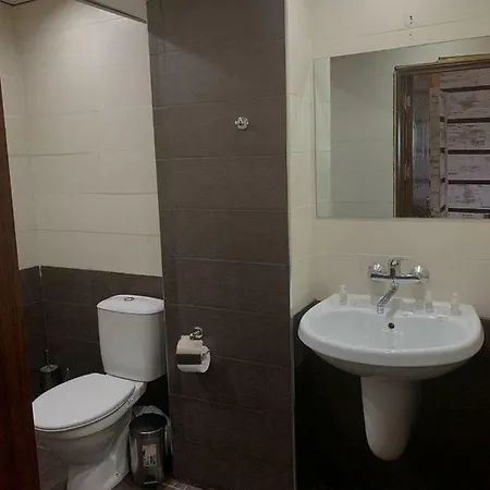 Otel Туристически Комплекс Божура 2*